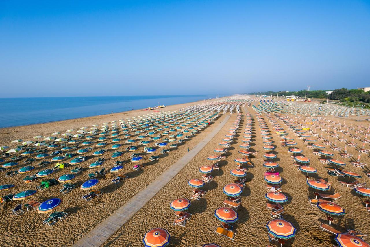 Appartamento Sole B Bibione Esterno foto
