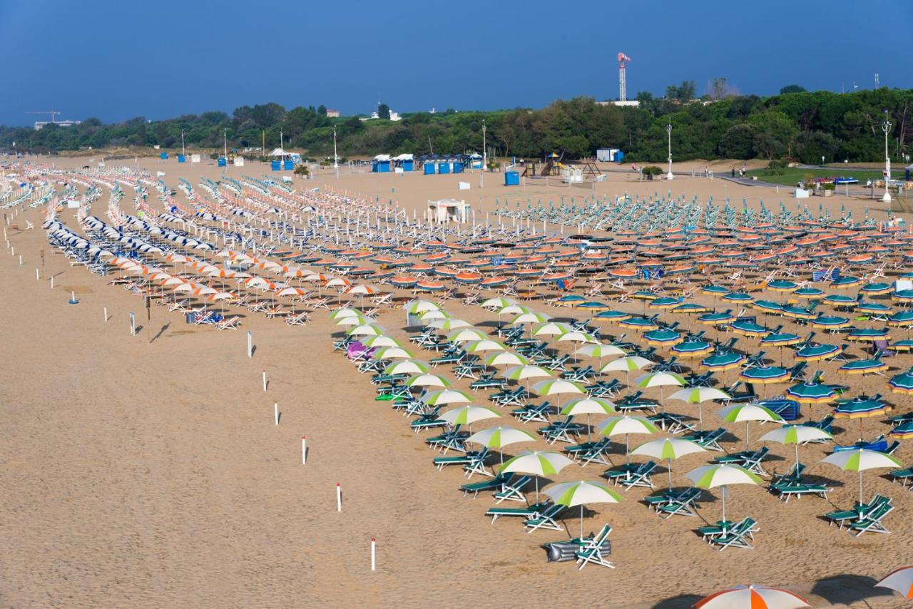 Appartamento Sole B Bibione Esterno foto