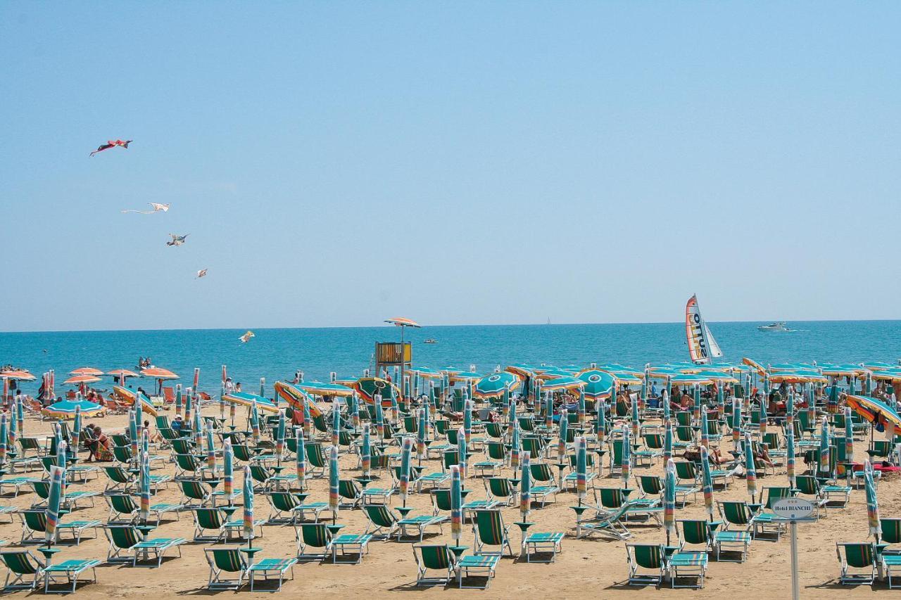 Appartamento Sole B Bibione Esterno foto
